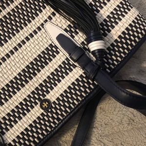 CC Sale‼️Amazing Tory Burch Straw Tote